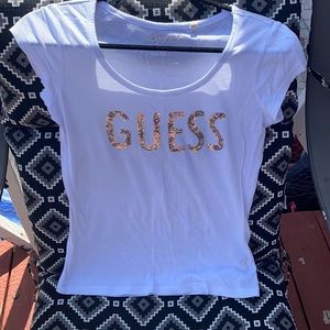 Guess Top